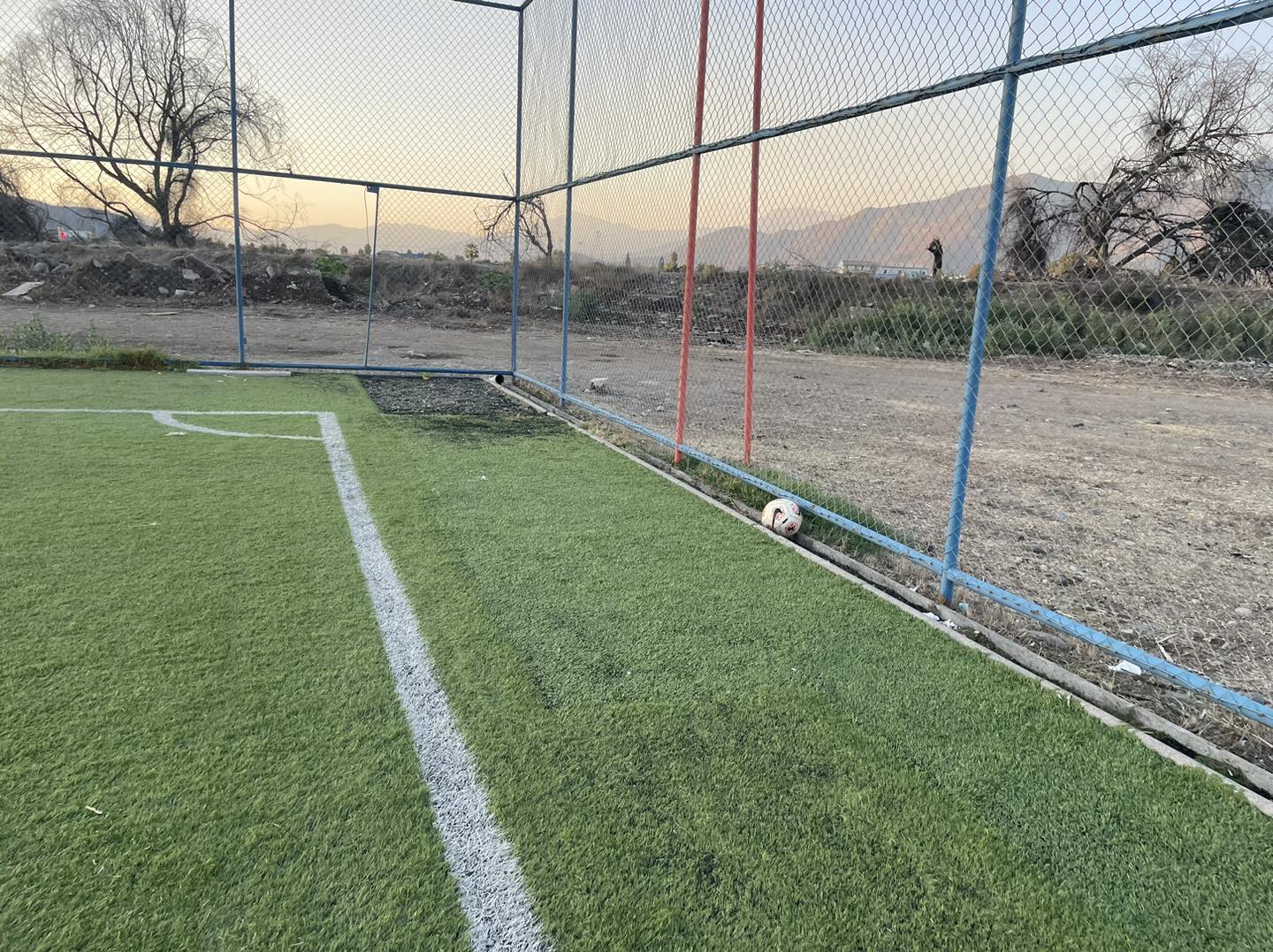 La Calera Otra vez roban y causan destrozos en el Complejo Deportivo Esperanza.