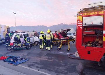 Quillota: Colisión dejó cinco personas lesionadas, entre ellos una embarazada