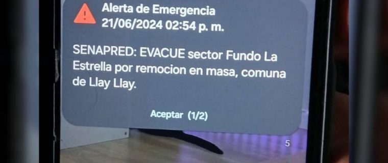 Evacúan en Llay Llay por despredimiento de material en cerro