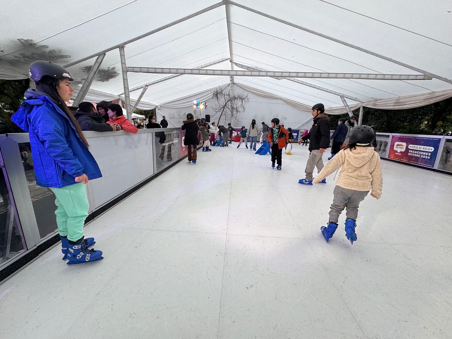 Pista de hielo ecológica en la región de Valparaíso