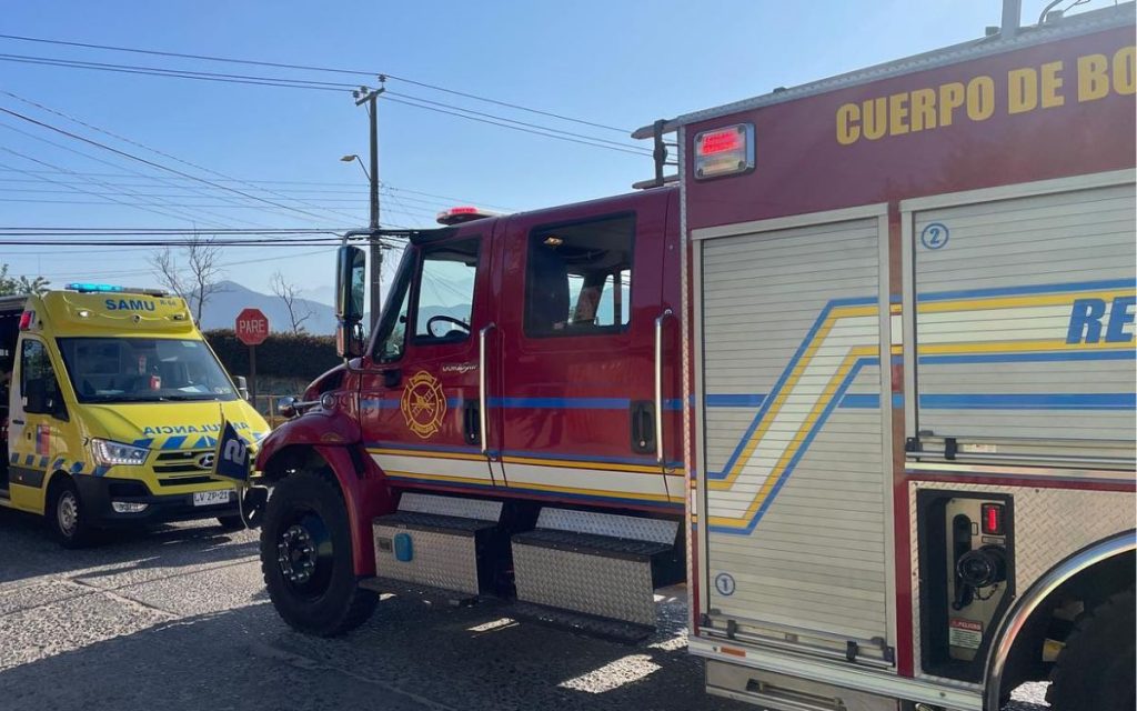 Bomberos de Quillota rescató a tiempo a una mujer que intentó poner fin a su vida