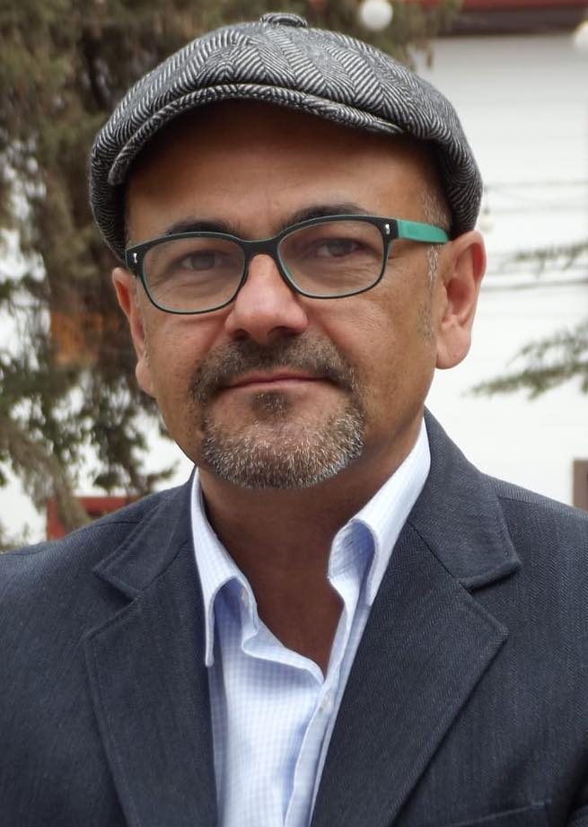 Patricio González.