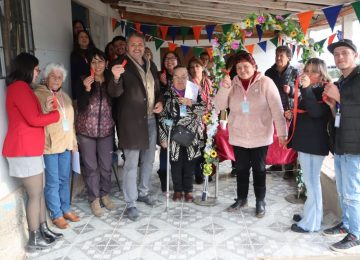 Quillota: Un centenar de adultos mayores va a talleres de estimulación cognitiva