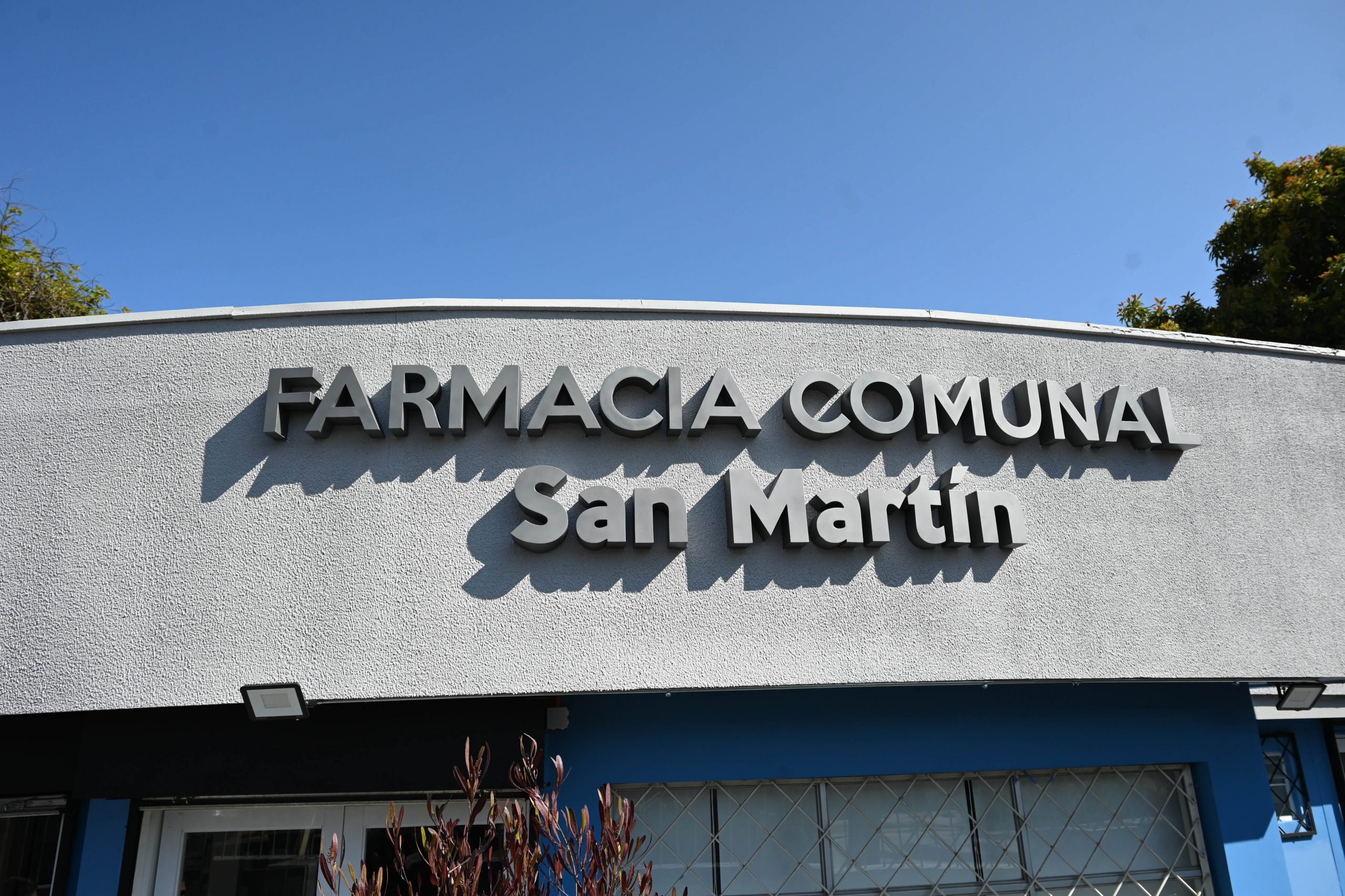 Farmacia Comunal de Quillota comienza a funcionar en nueva ubicación