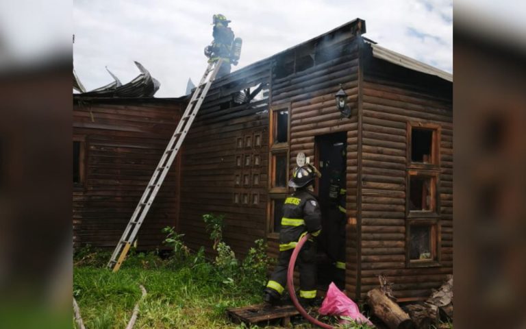 Quillota-Incendio-destruyo-casa-habitacion-en-Lo-Mardones-768x480.jpg