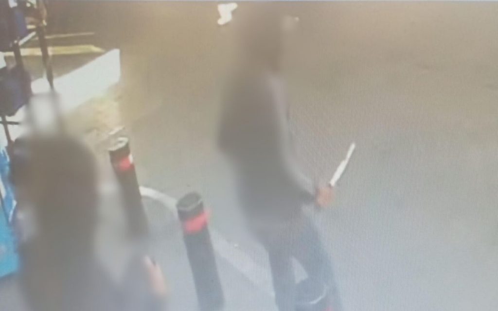 Atrapan a menores de edad por asalto en el centro de La Calera