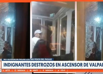 Pareja destrozó el ascensor más antiguo de Valparaíso en día de furia y fueron detenidos