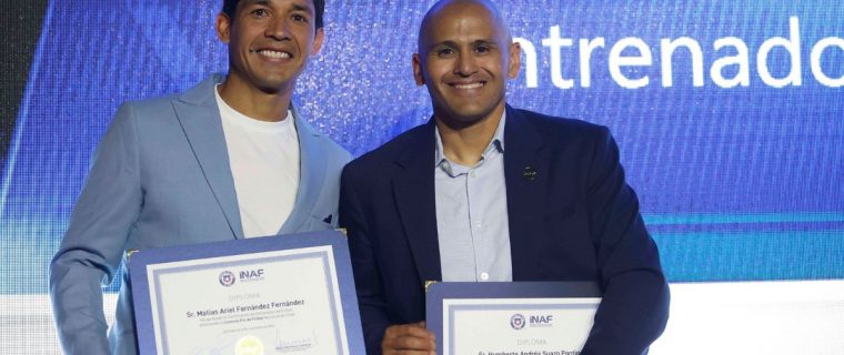 Matías Fernández y Chupete Suazo sacaron su título director técnico junto a compañeros de la selección dorada