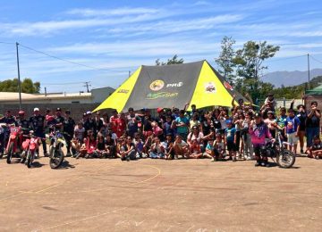 Quillota: Niños de la Escuela de Verano en San Pedro alucinaron con el motociclismo enduro