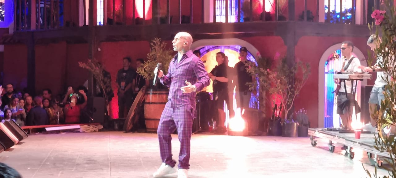 [VIDEOS] “Ke Personajes” desató la locura en el Festival del Huaso de Olmué