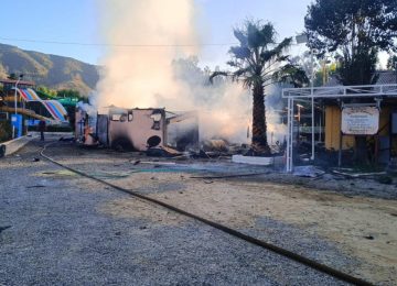Explosión causó incendio y destruyó una instalación del Centro Turístico Valle del Romeral