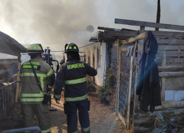 Quillota: Incendio en San Pedro dejó un damnificado