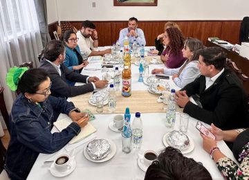 Tras baleo de estudiante: Seremi (i) de Seguridad Pública se reúne con alcaldes en Calera