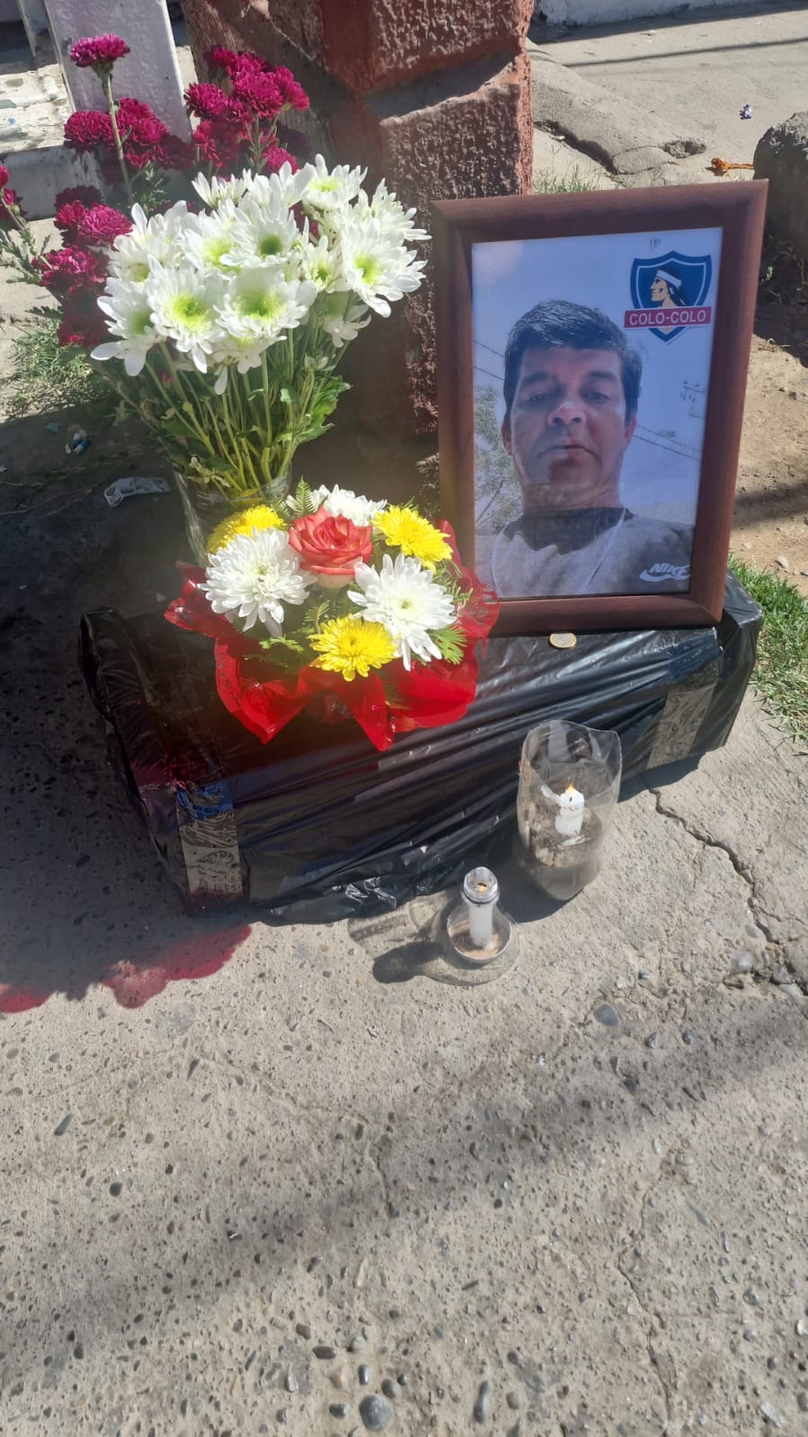 Altar de trabajador de El Melón que fue encontrado fallecido en el río Aconcagua