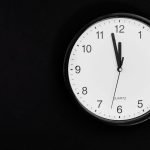 Cambio de hora en Chile 2025: cuándo es y cómo hay que ajustar el reloj