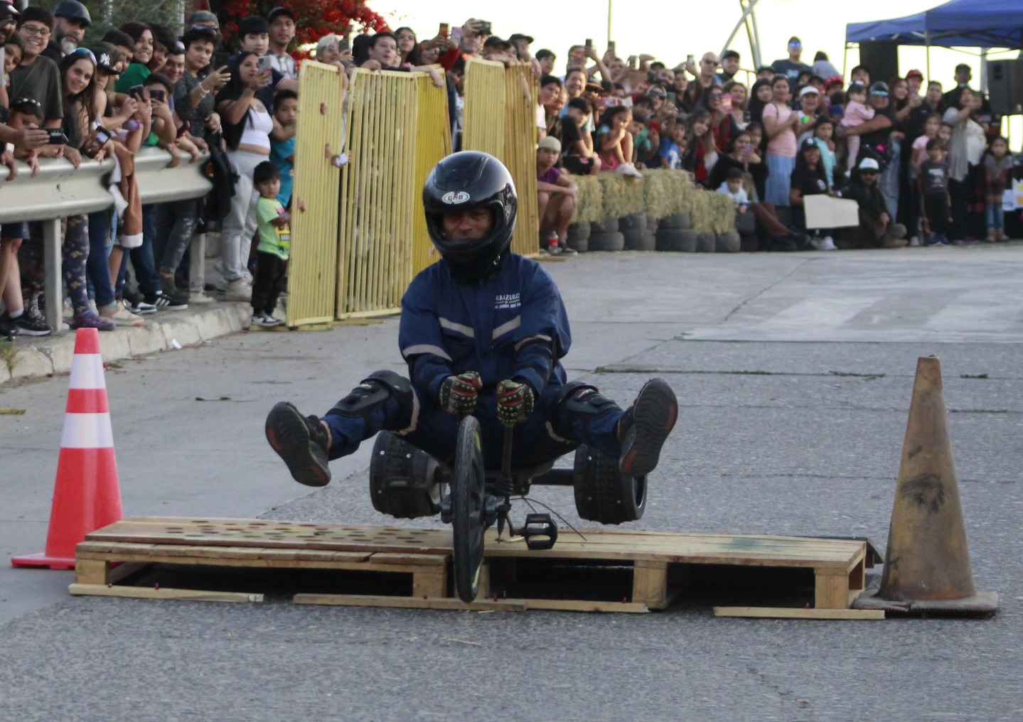 Con éxito se realizó carrera de carritos Ruta Mayaca en Quillota A