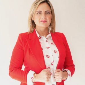 Leslie Briones