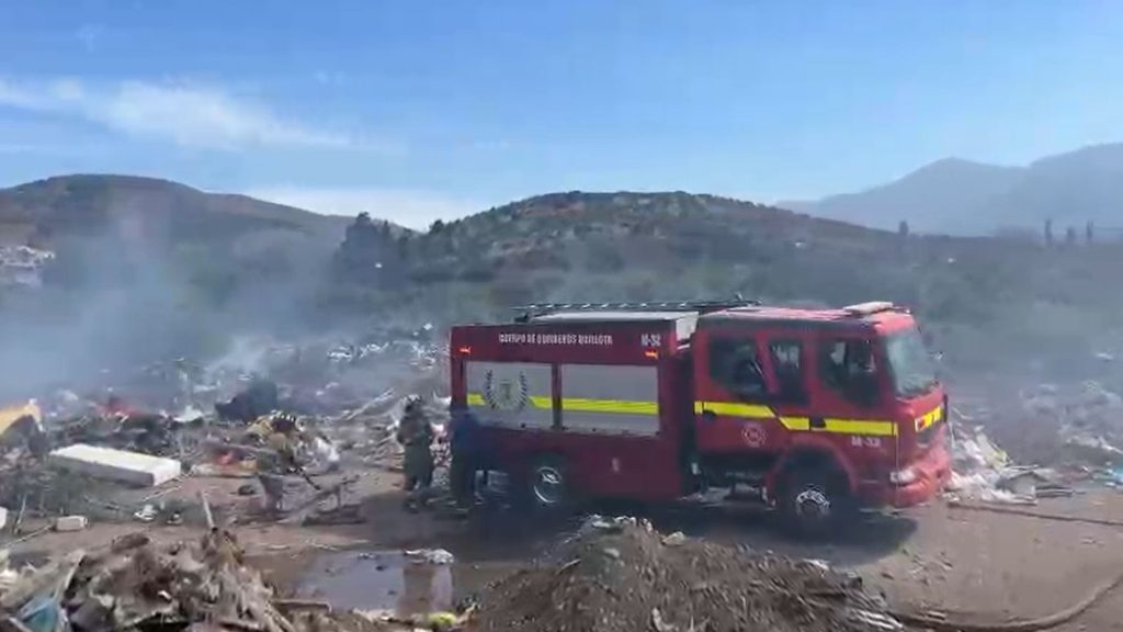 Quillota: Se produjo nuevo incendio en el vertedero ilegal junto al río