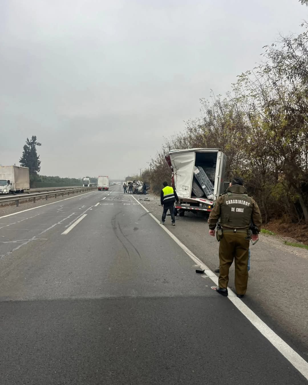 Camiones sufren accidente a la altura de Nogales en la ruta 5 Norte