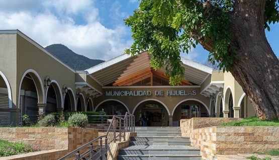 Cinco ex altos funcionarios de Hijuelas deberán devolver $12 millones al Municipio