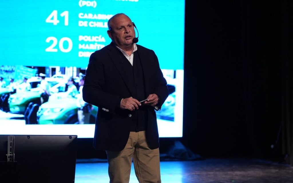 Gobernador Mundaca destacó más de $100 mil millones en inversión regional