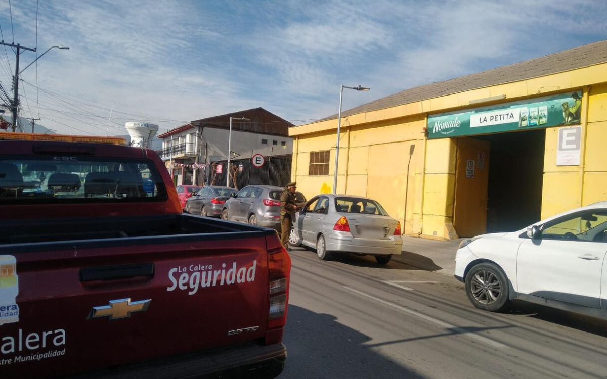 En La Calera recuperan auto que había sido robado