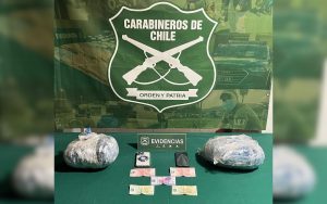 En La Ligua sorprendieron a dos hombres trasladando marihuana en auto