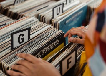 Realizan feria de vinilos, cassettes y CD's en La Ligua