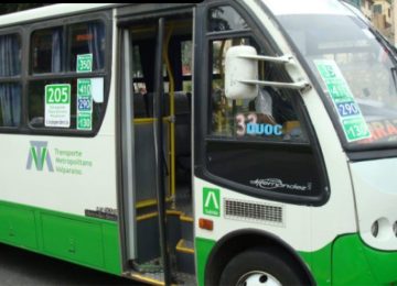Pasajero de 74 años murió dentro de microbús en Valparaíso