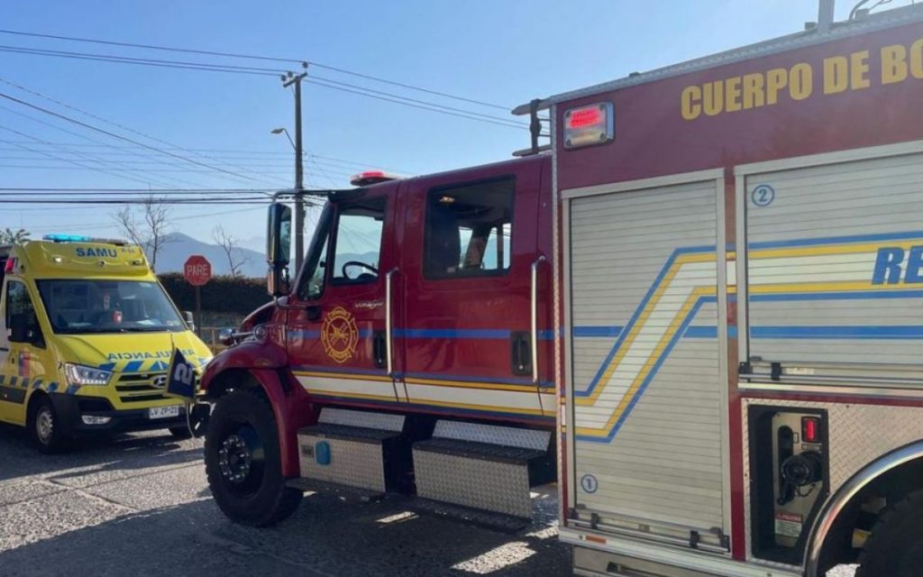Quillota: Hombre está grave tras caer desde al menos 8 metros de altura