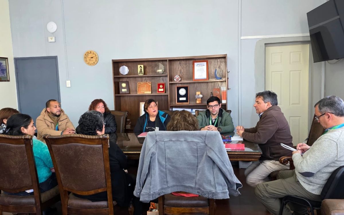Quillota: Vecinos de El Retoño y San Isidro plantean sus necesidades en materia vial