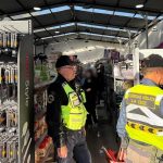 Cursan infracciones en mall chinos de La Cruz tras fiscalización