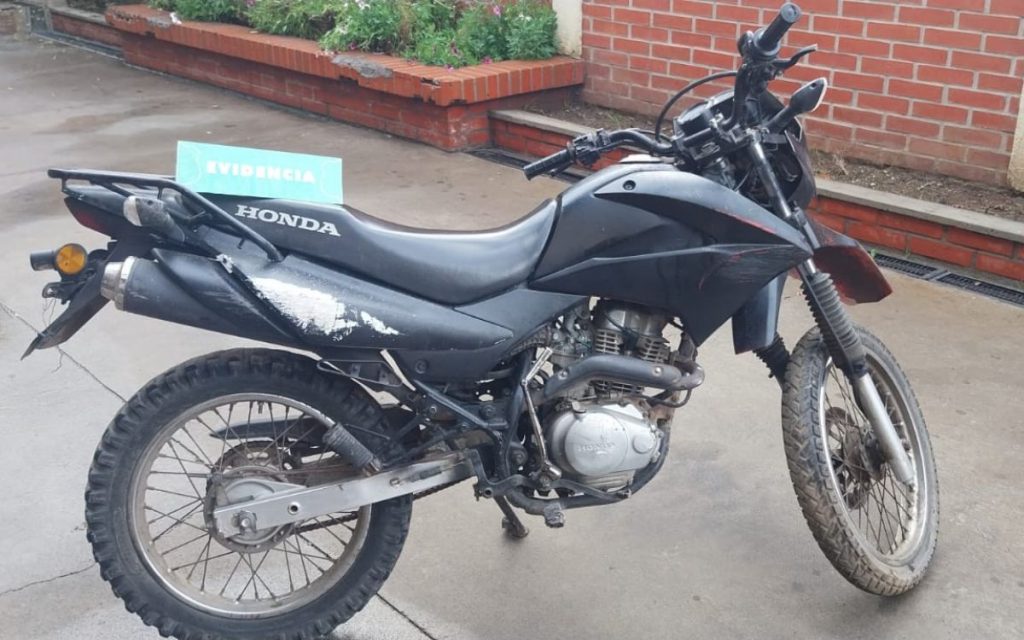 En Quillota arrestaron a conductor que iba a bordo de moto robada