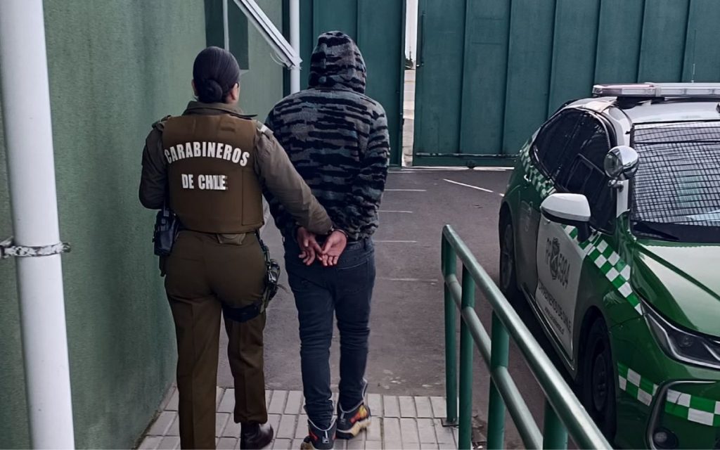 La Cruz: Hombre investigado por asalto fue sorprendido incumpliendo arresto nocturno