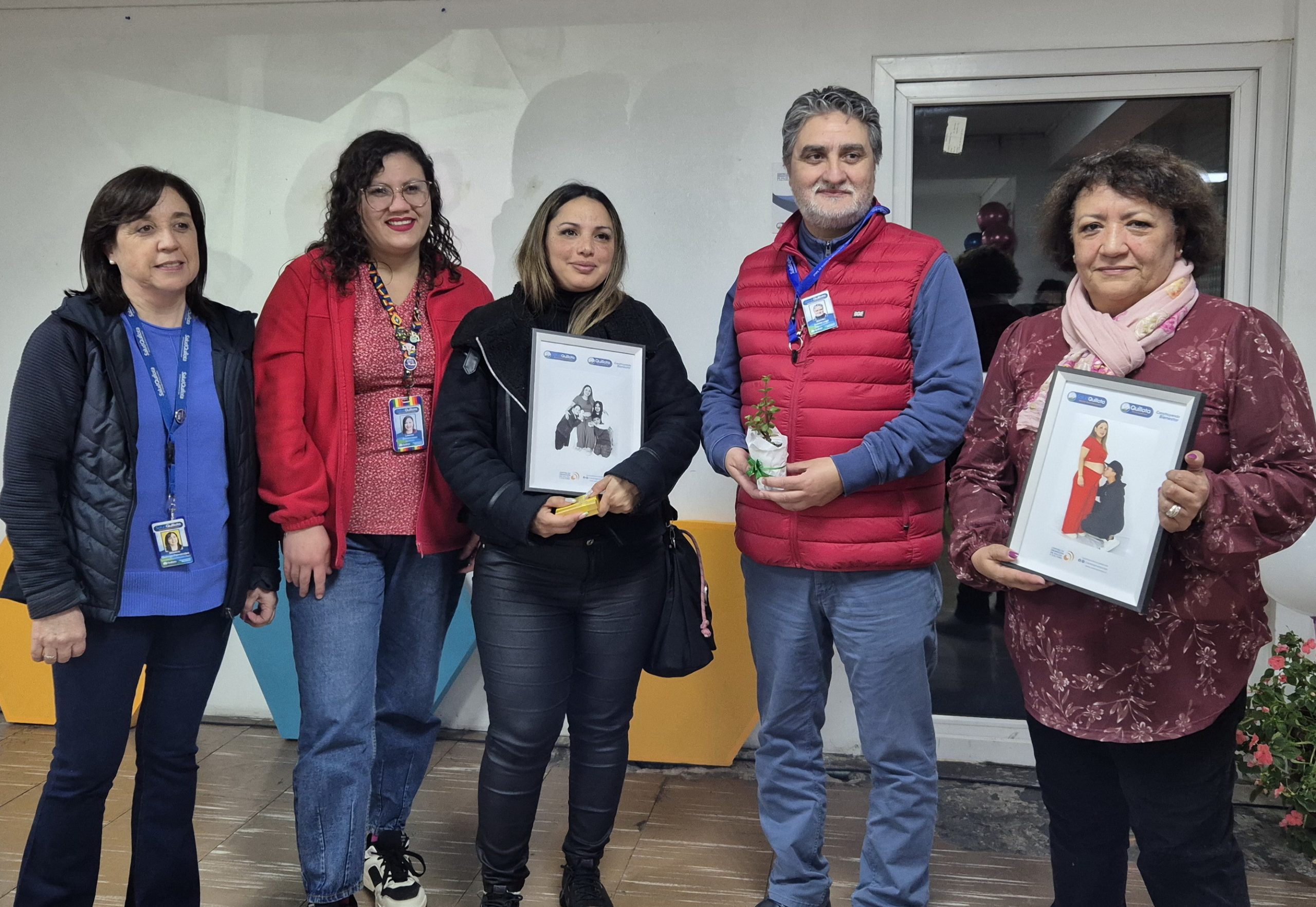 Con grabaciones de los latidos del bebé y sesiones de foto reciben a nuevos quillotanos