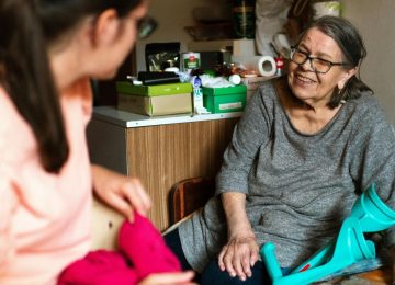 Pacientes con dependencia moderada podrán recibir atención domiciliaria en Hijuelas