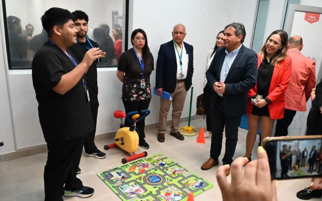 Quillota: Inauguran Centro de Neurodivergencia “TEACOMPAÑA”