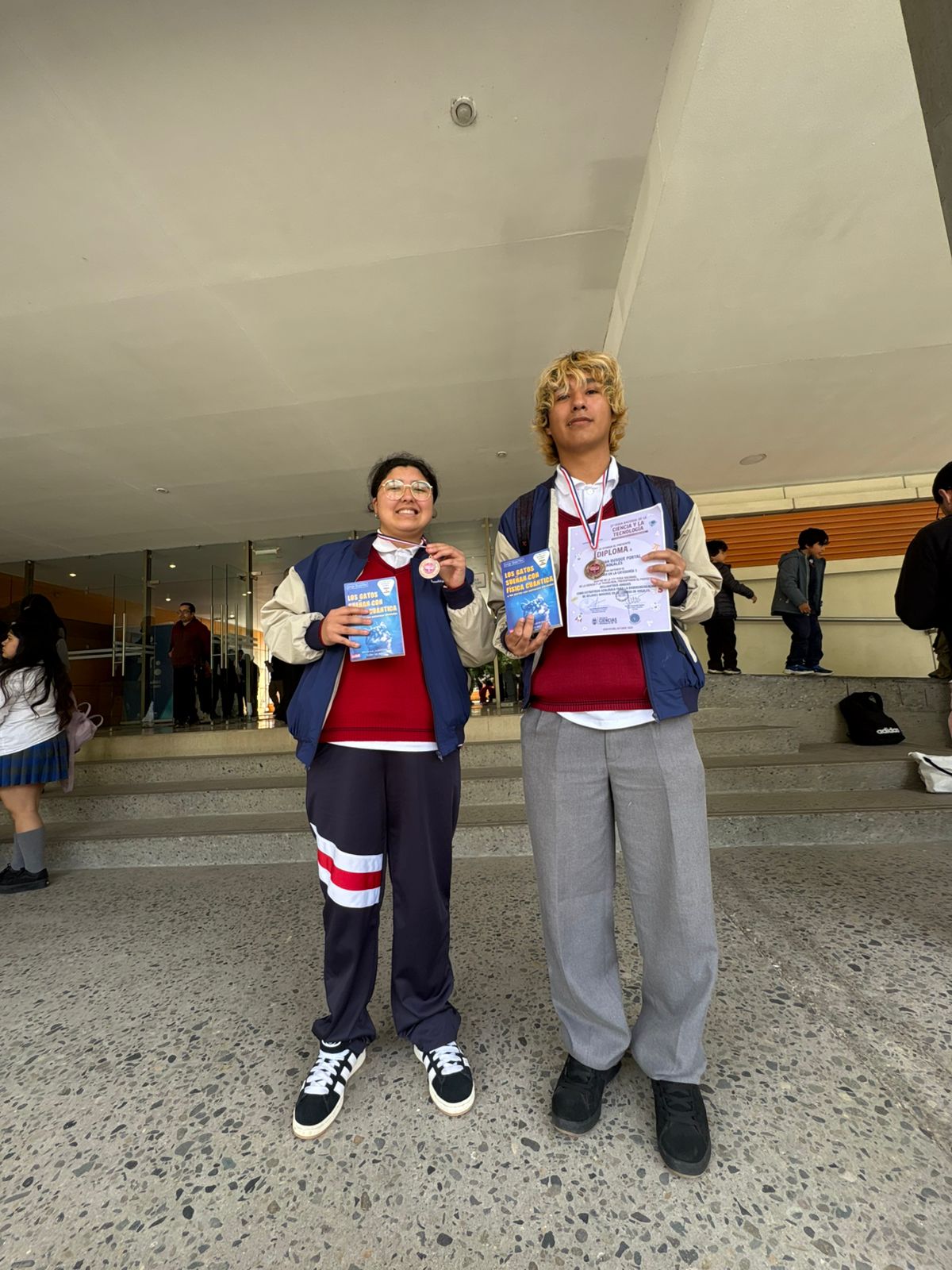 Estudiantes de liceo de Nogales logran tercer lugar nacional en feria de ciencias