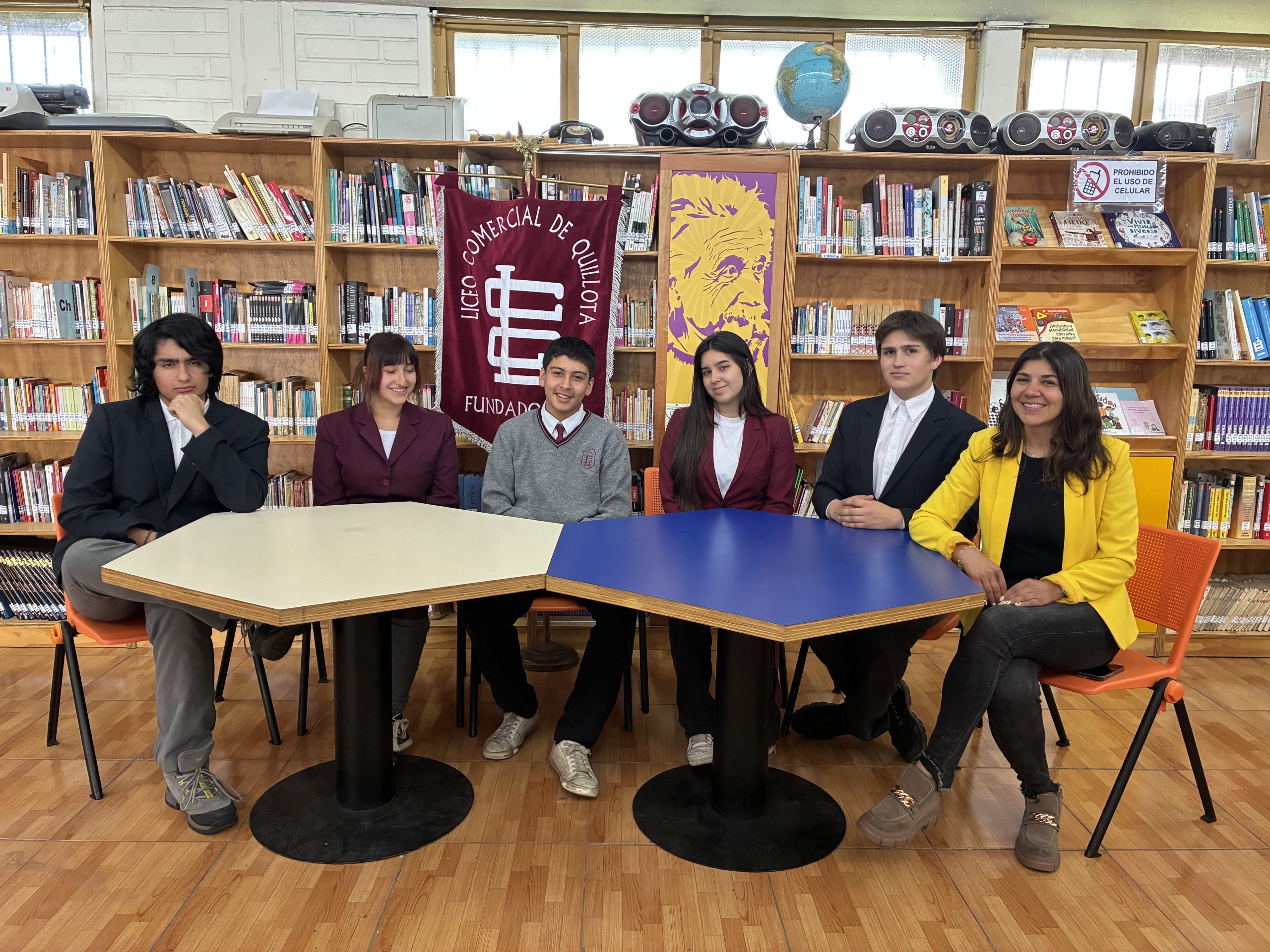 Liceo Comercial representó a la provincia de Quillota en la final regional de debate