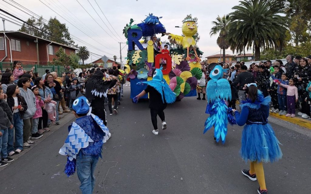 Todo listo para el desfile de carros alegóricos en La Cruz