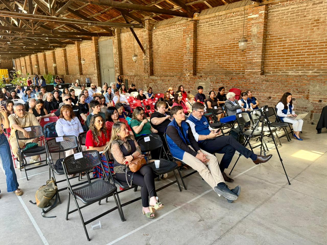 Alcalde de La Calera expuso sobre el programa Arriendo a Precio Justo Padre Aguiar