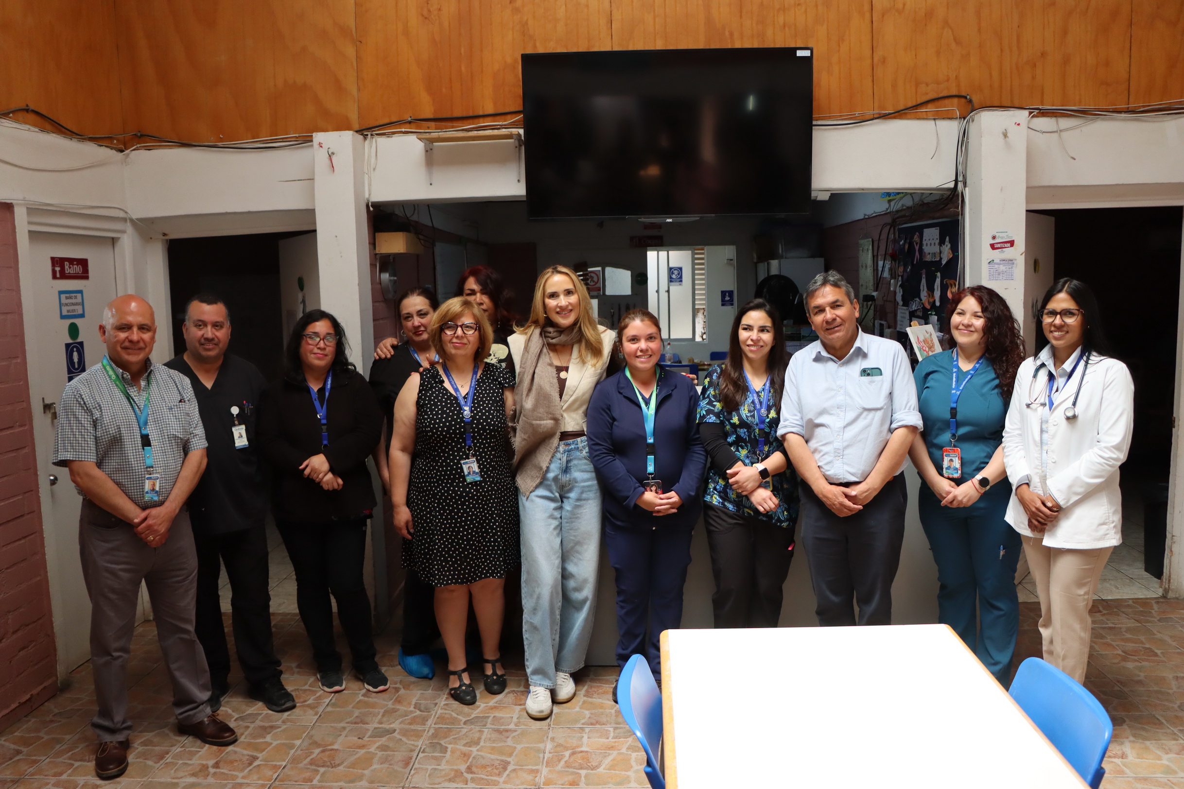 Angélica Castro visitó la Casa de Acogida de Quillota