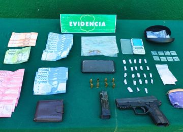 Detienen en Hijuelas a hombre que llevaba pistola, municiones y drogas