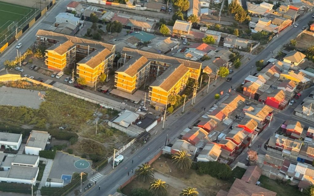 Helicóptero de Carabineros sobrevuela Quillota