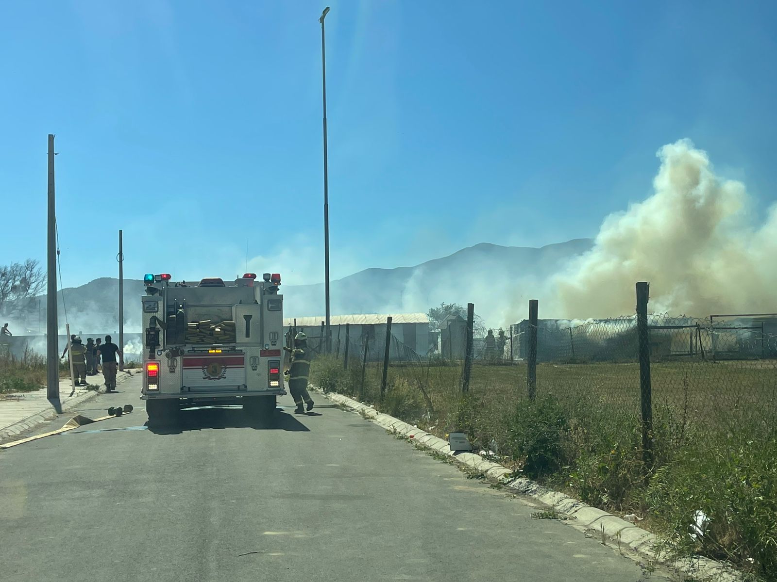 Incendio consumió 1,7 hectáreas de pastizal y basura