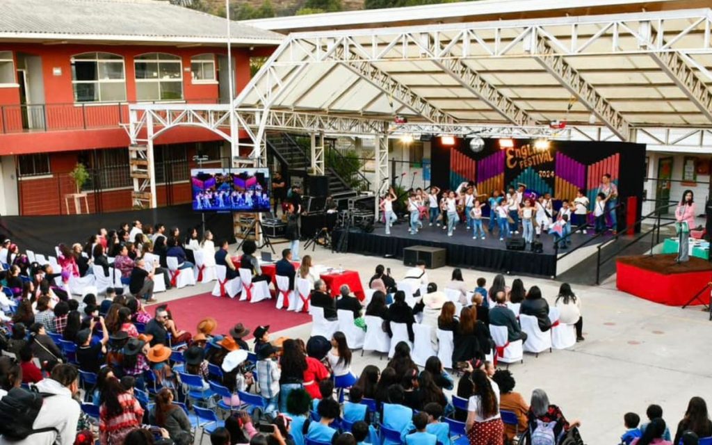 Mineduc aprueba crear la enseñanza media en la Escuela Palestina de La Calera