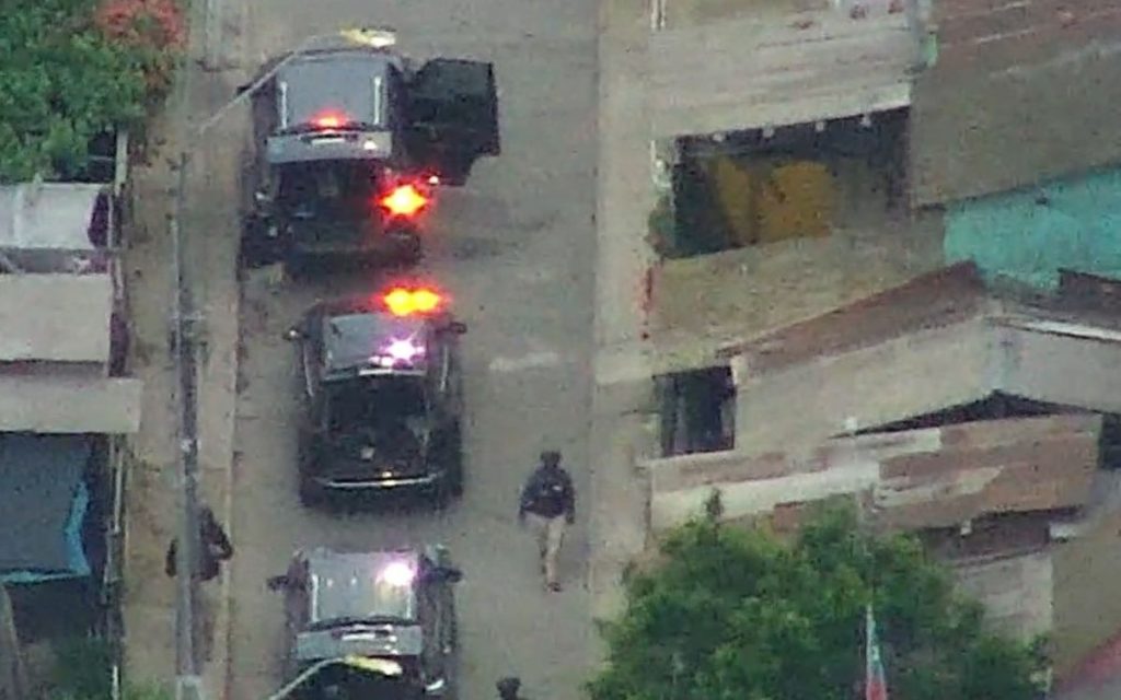 Quillota Lo fueron a detener por microtráfico e intentó escapar por los techos