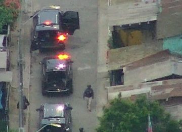 Quillota Lo fueron a detener por microtráfico e intentó escapar por los techos