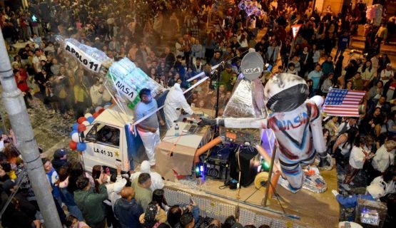 Quillota celebra sus 308 años con desfile de carros alegóricos y presentación del Grupo Alegría