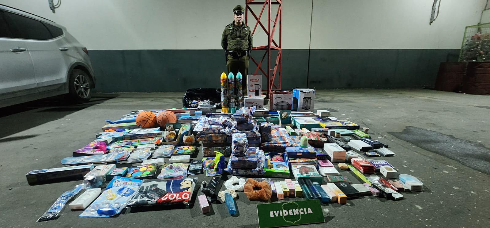 Recuperan juguetes y dulces robados en Valle Hermoso